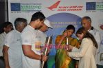 John Abraham promotes Mumbai marathon in Mumbai Aiport on 11th Jan 2010 (18).JPG